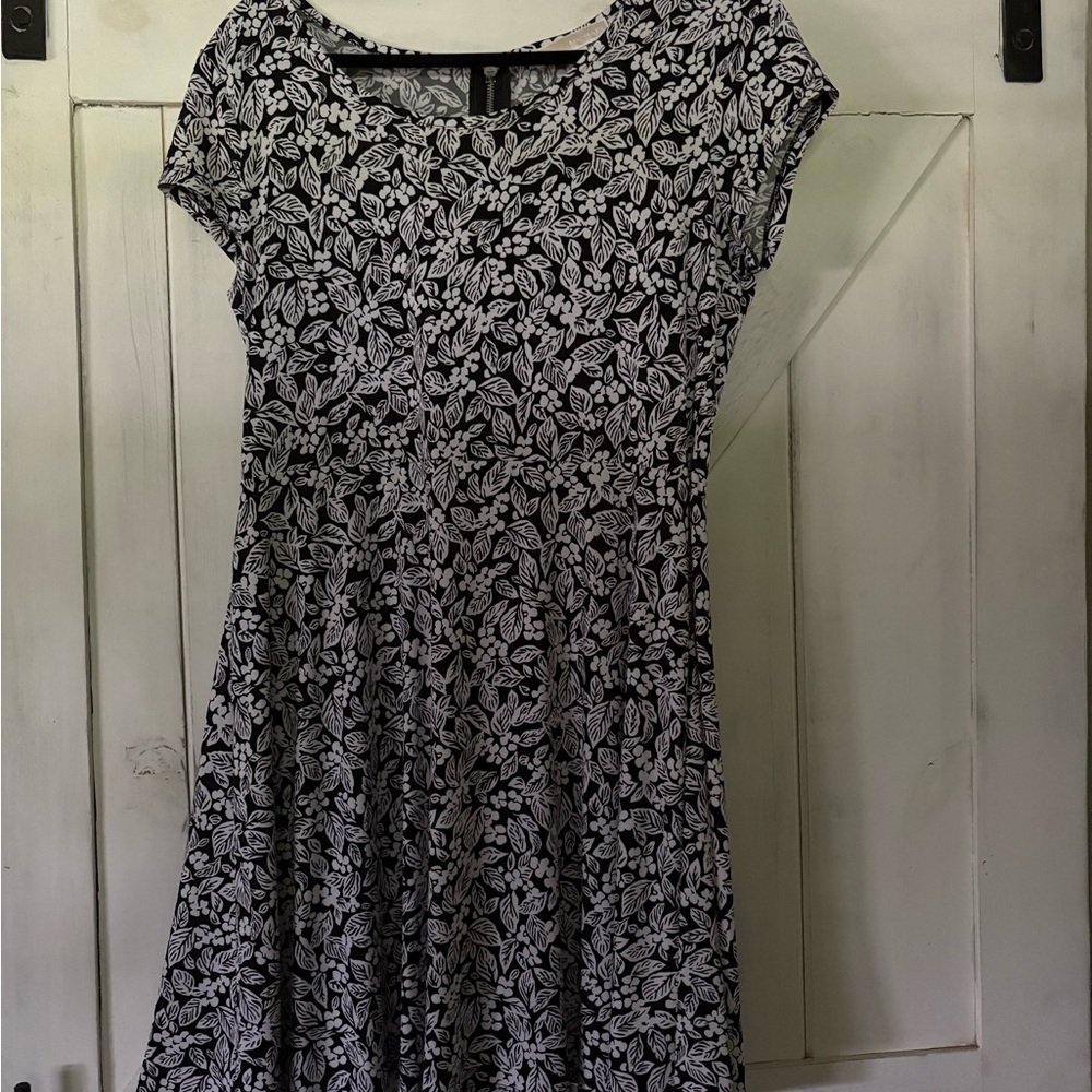 Michael Kors Black and White Leaf Print Mini Dress